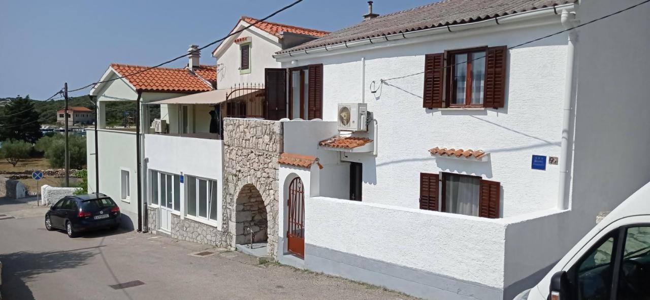 Apartments Tatjana Martinšćica Dış mekan fotoğraf