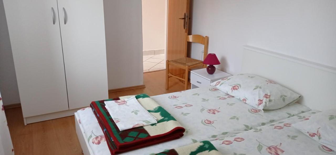 Apartments Tatjana Martinšćica Dış mekan fotoğraf