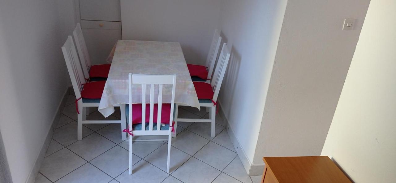 Apartments Tatjana Martinšćica Dış mekan fotoğraf